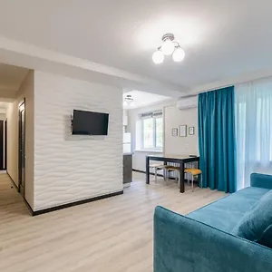https://apartment-on-obolonsky-avenue-16.hotels-of-kiev.com