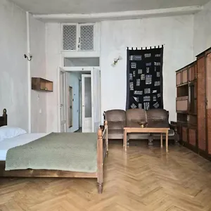 https://center-of-tbilisi.alltbilisihotels.com